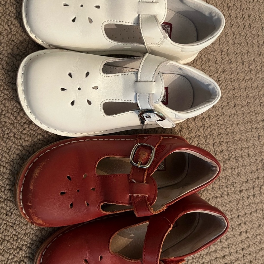 Little girls L’Amour shoes. Red and white.